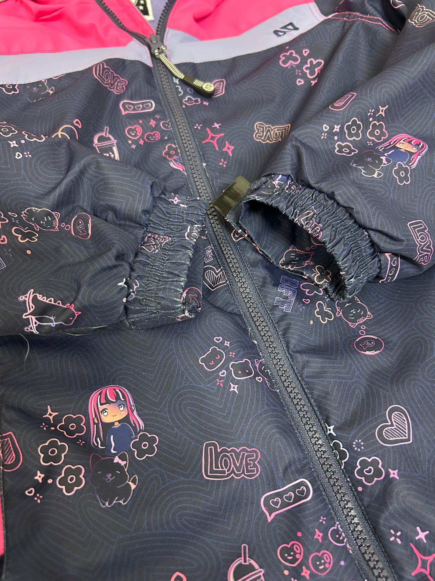 Habit Nano - 8 ans - pant neuf et manteau très bel état