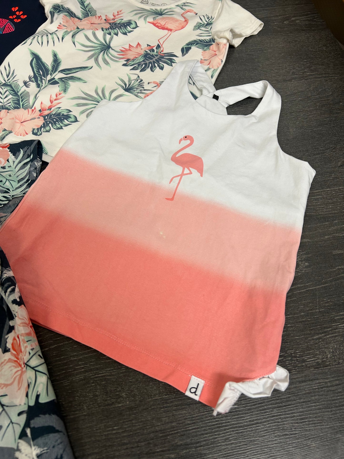 Reservé - I.s. Neuf, comme neuf et usagé - 6 ans - nano, 2x2 et h&m