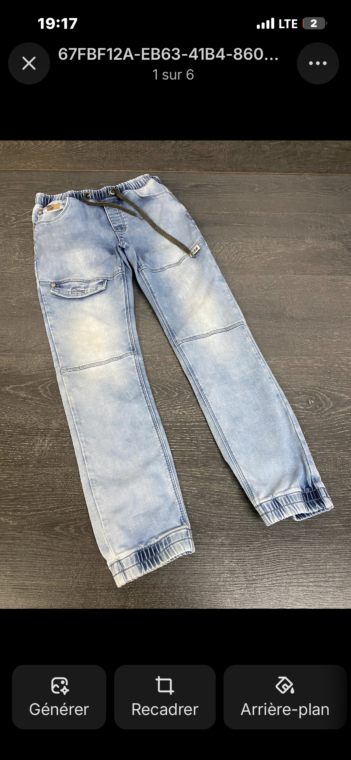 Vente 21 avril - lot 8 ans - manque jeans noir Zara et jeans 2x2 neuf navy sur les photos