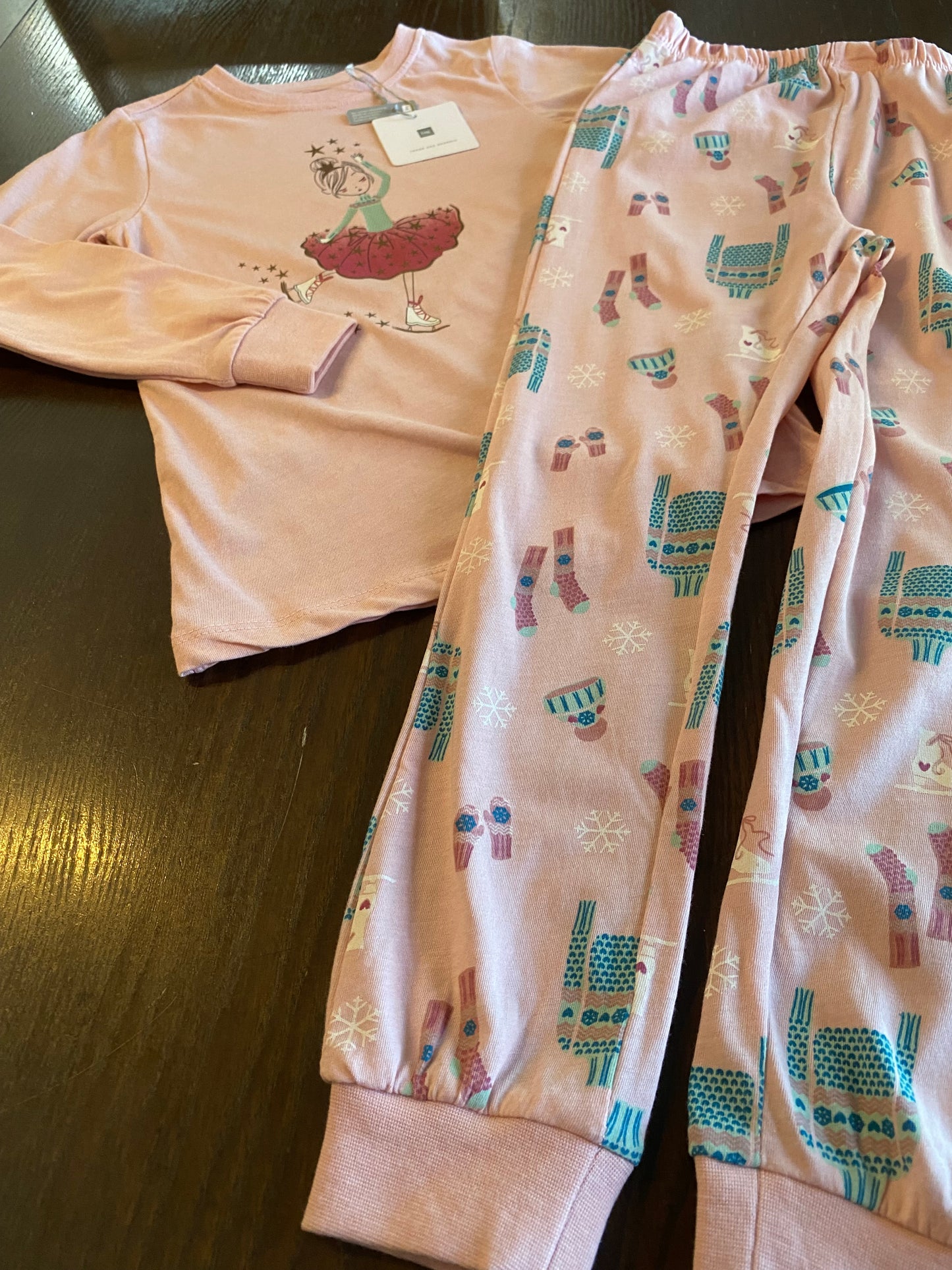 Pyjama - tag - 6 ans - neuf
