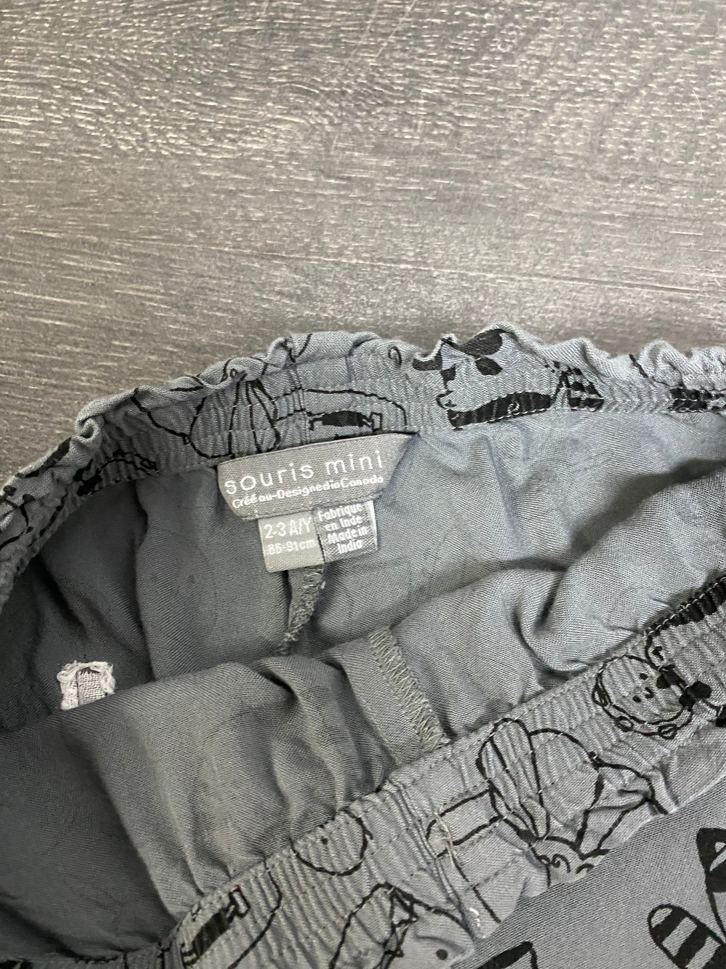 Friperie - short - 2-3 ans - bel etat