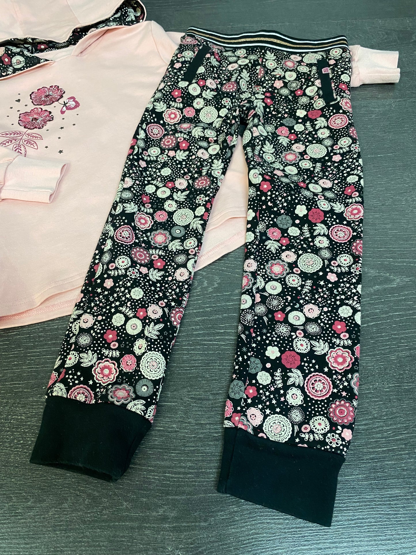 Friperie - nano - 4 ans - hoodie et jegging