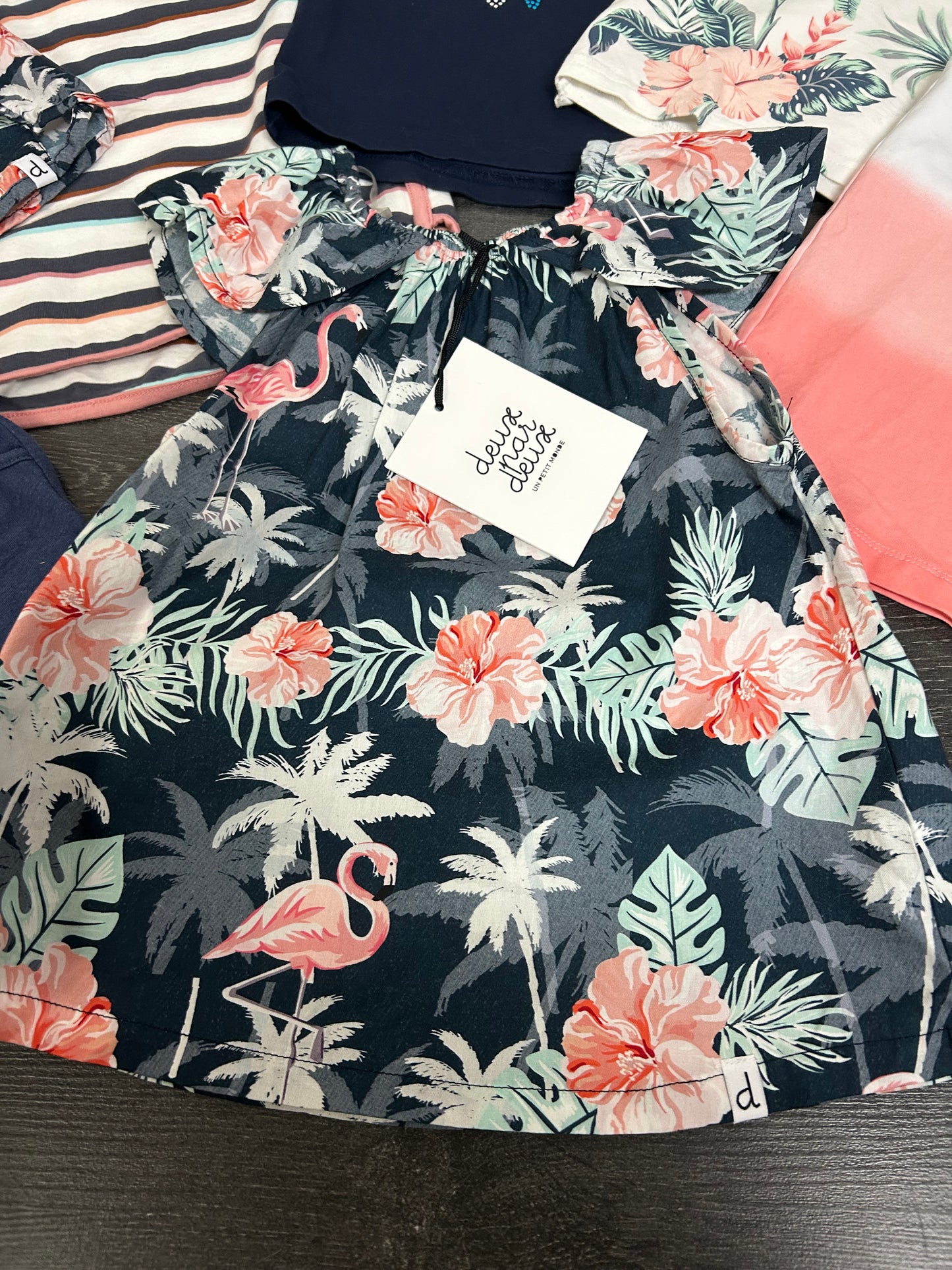 Reservé - I.s. Neuf, comme neuf et usagé - 6 ans - nano, 2x2 et h&m