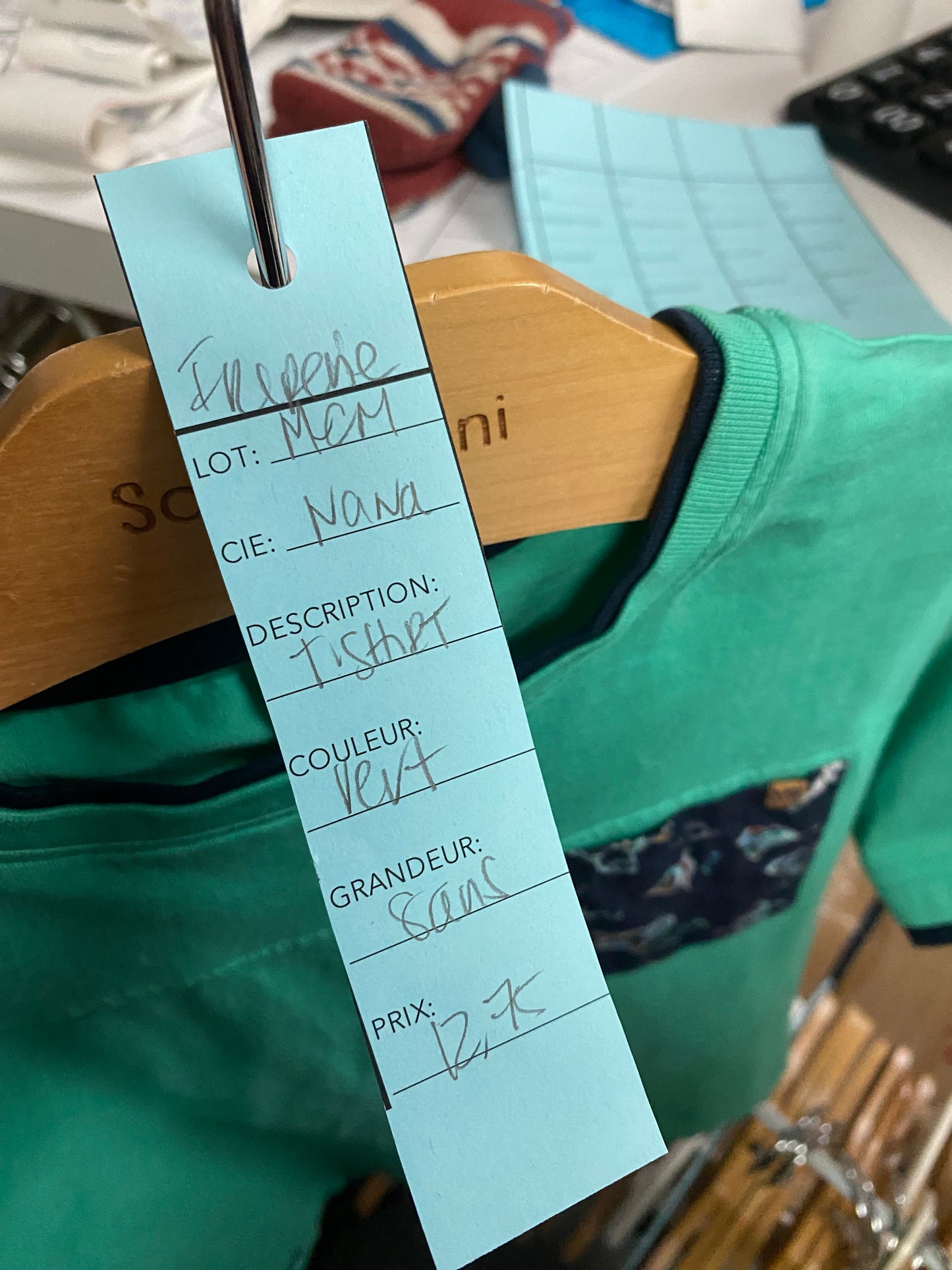 Friperie - t shirt - 8 ans - ver - nano