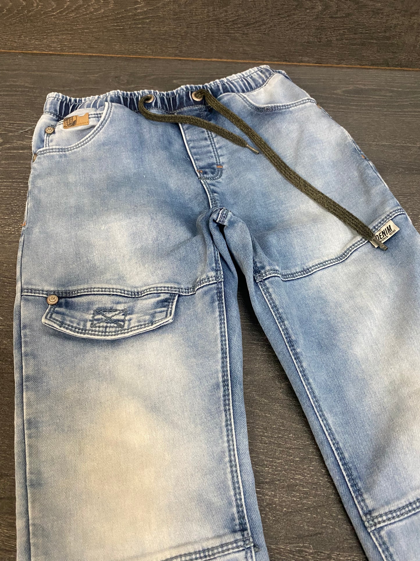 Friperie - jogger souris mini - 8 ans - mini qq chose au devant voir photos