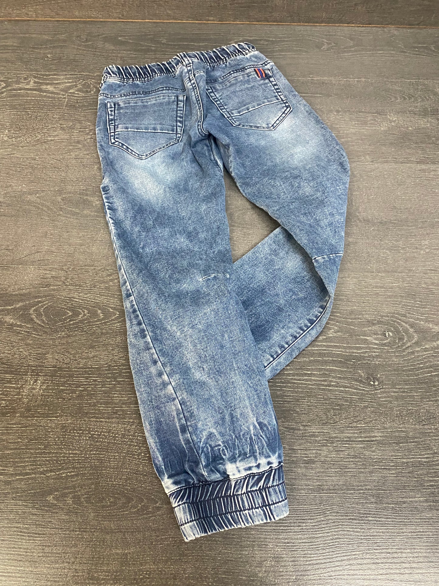 Friperie - jogger - 2x2 - 8 ans