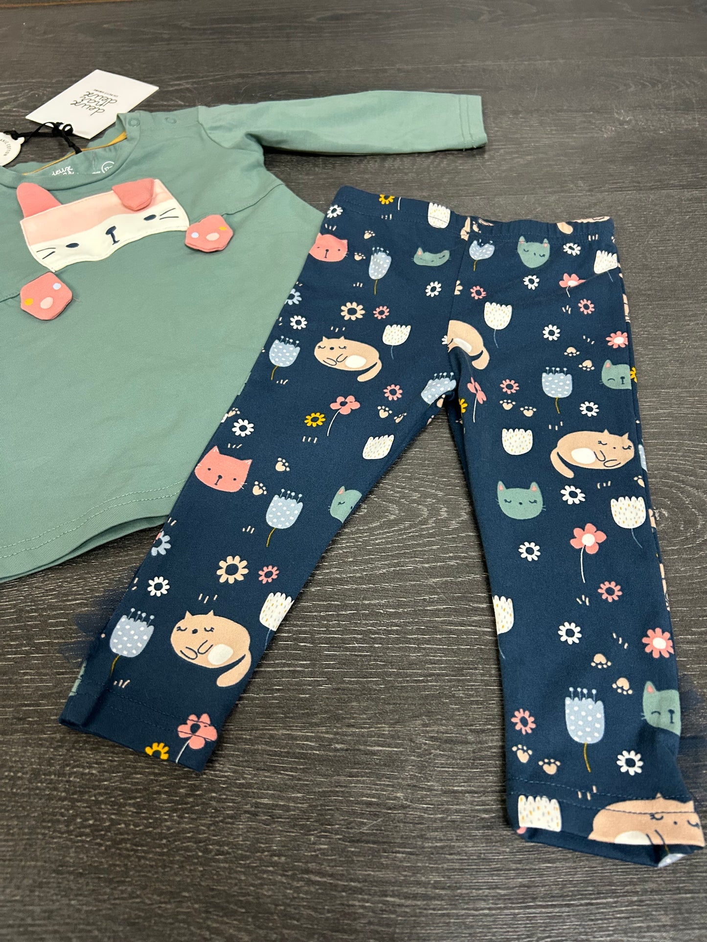 Neuf - tunique et legging - 12-18 mois - 2x2