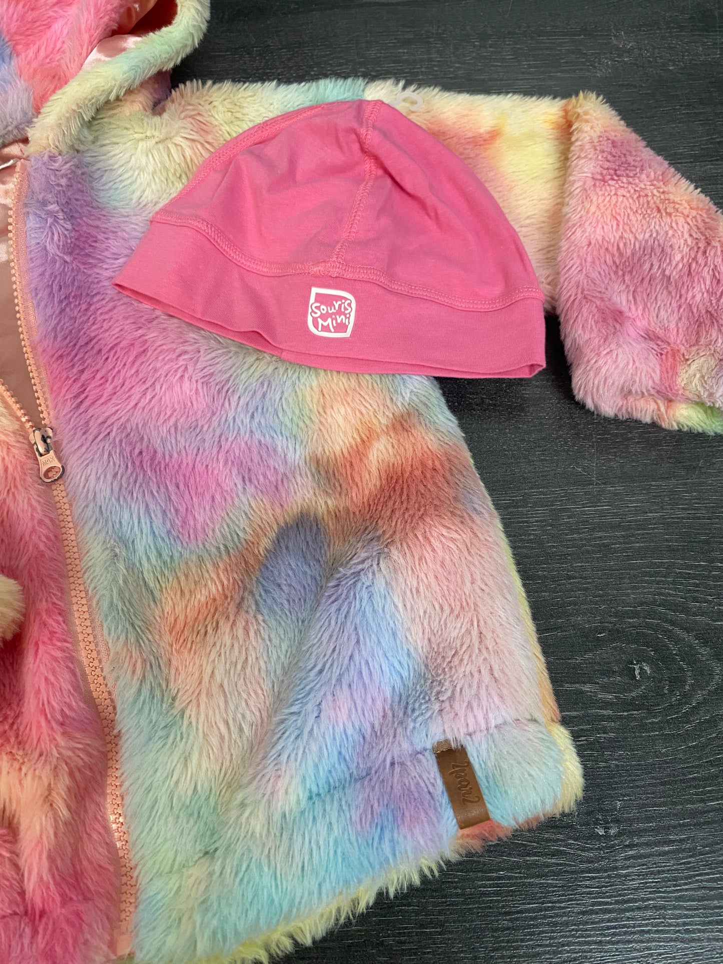 Friperie - manteau en poil de licorne - 4 ans - et bonnet large enfant neuf