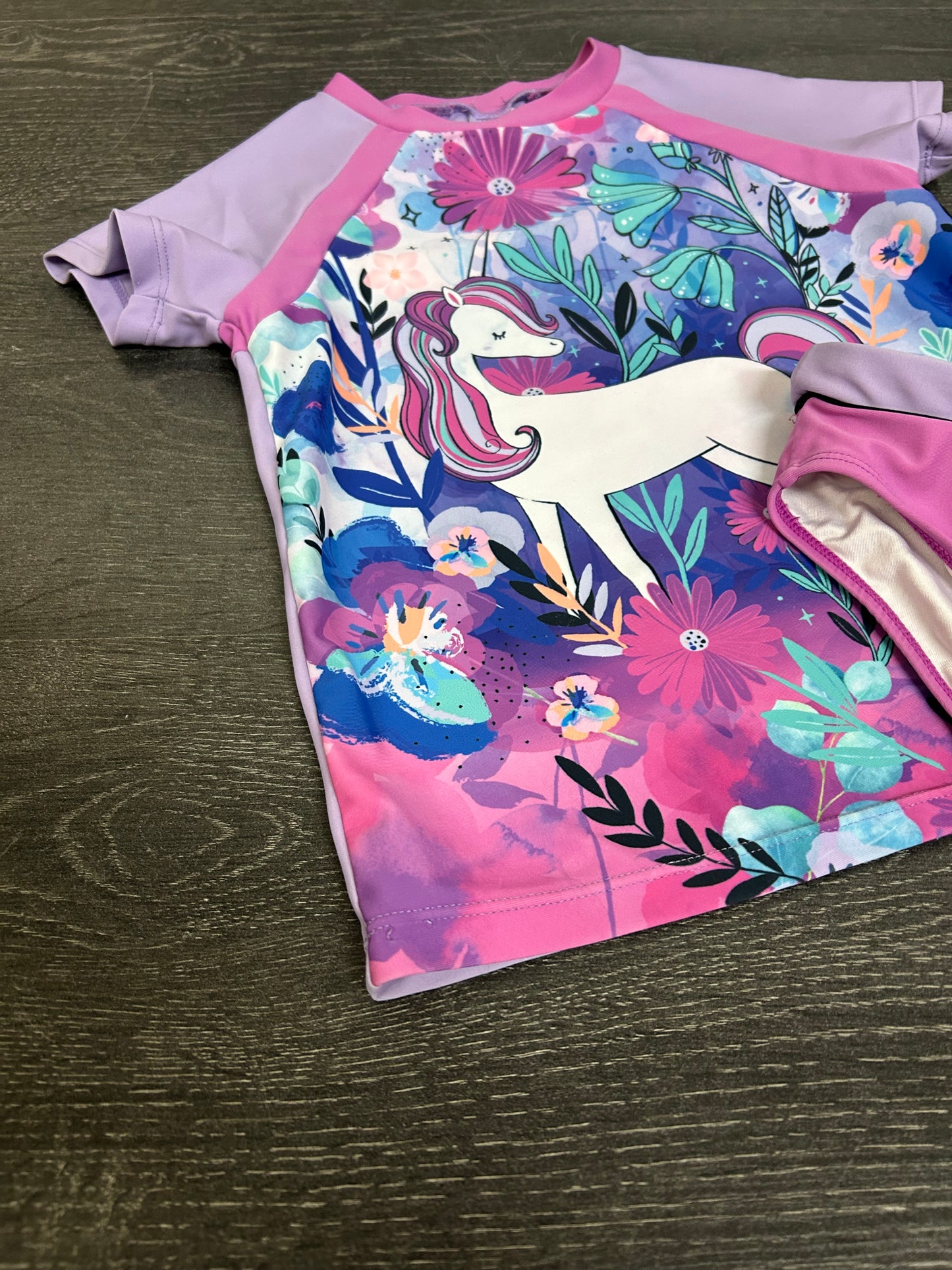 Vendu hors web - Friperie - nano - 6 ans - maillot 2 pièces -