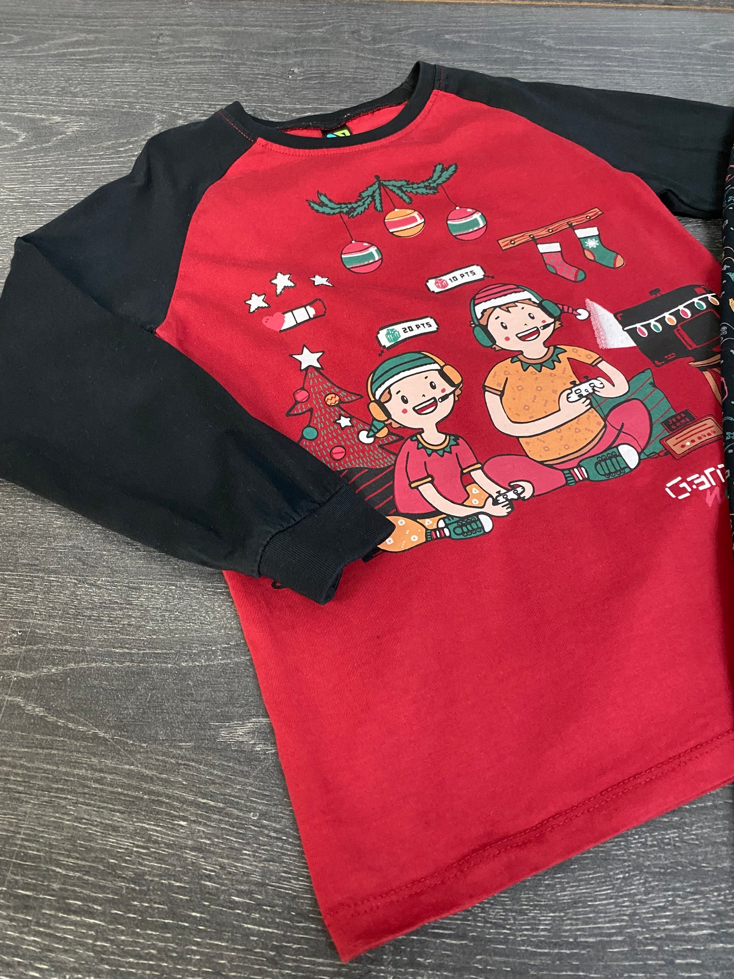 Friperie - pyjama - noel - 7 ans - nano
