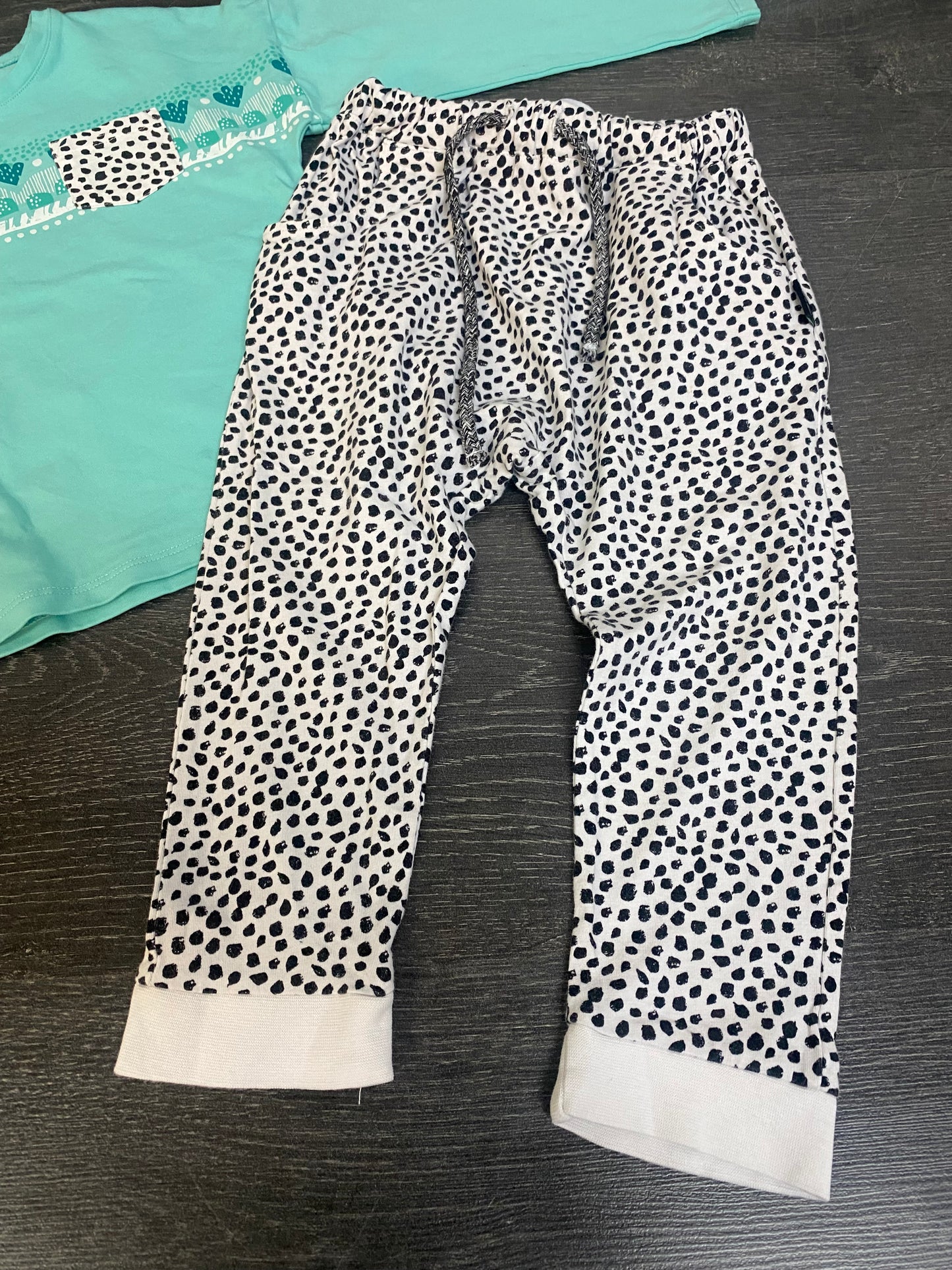 Friperie - m. Longues 3 ans - et sarouel 2-3 ans - souris mini