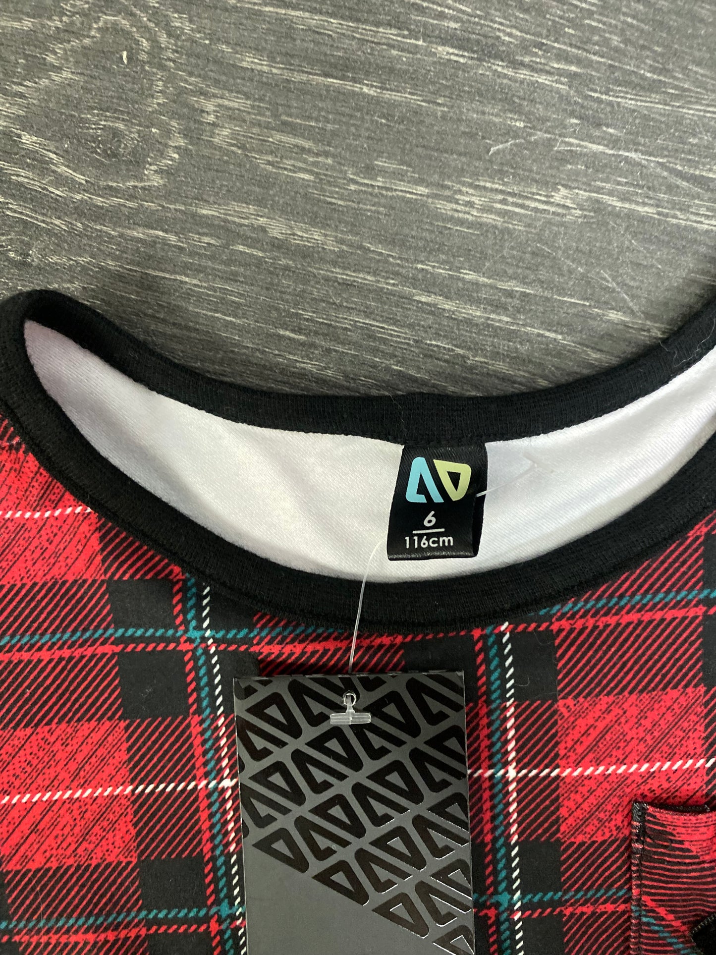 Jaquette - nano - 6 ans - neuve