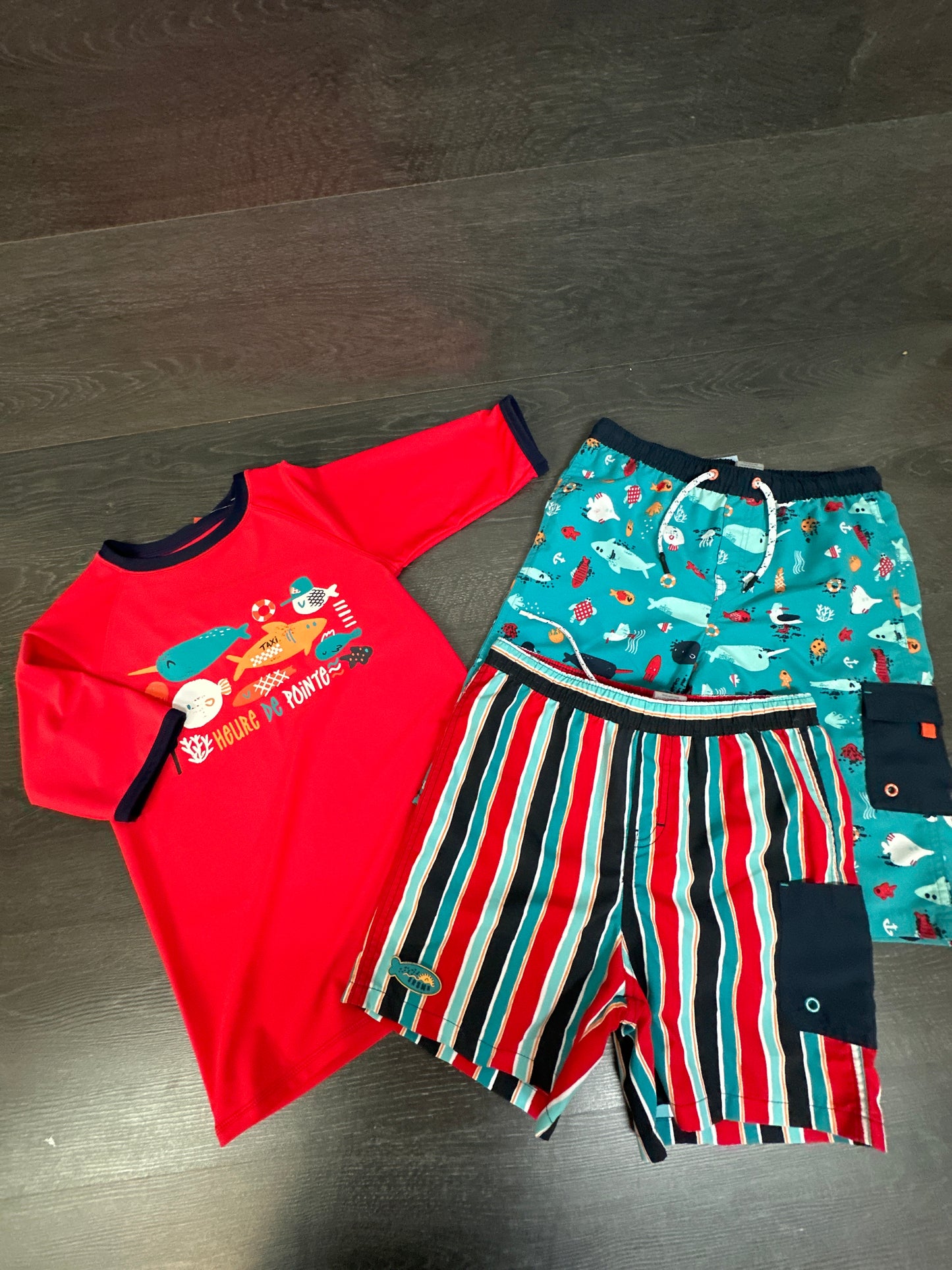 trio rashguard et 2 shorts maillot - 12ans