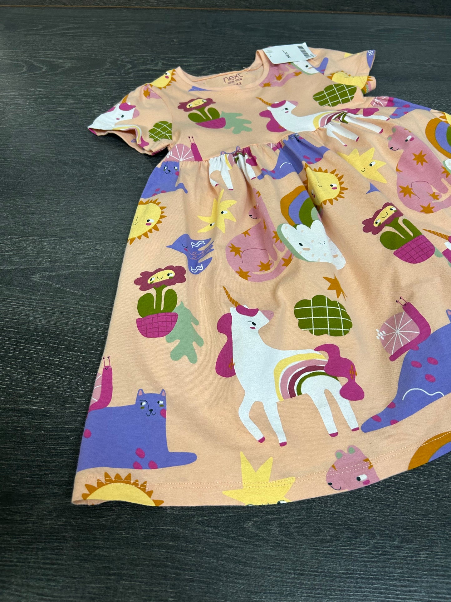 Neuve - robe - next - 4-5 ans -