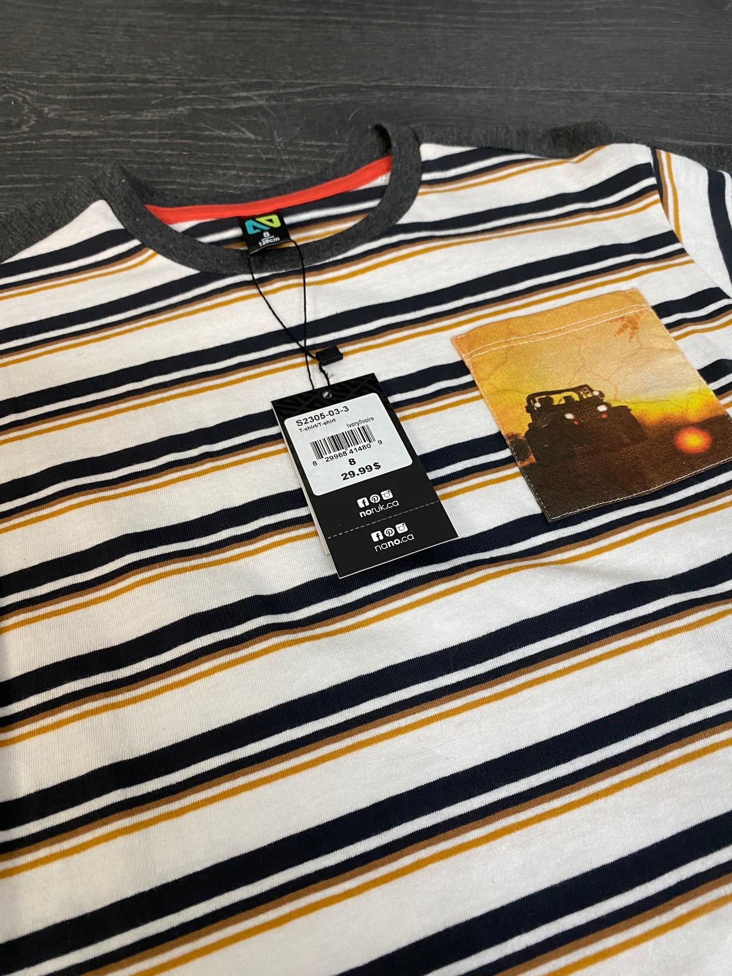 T-shirt nano - 8 ans - neuf