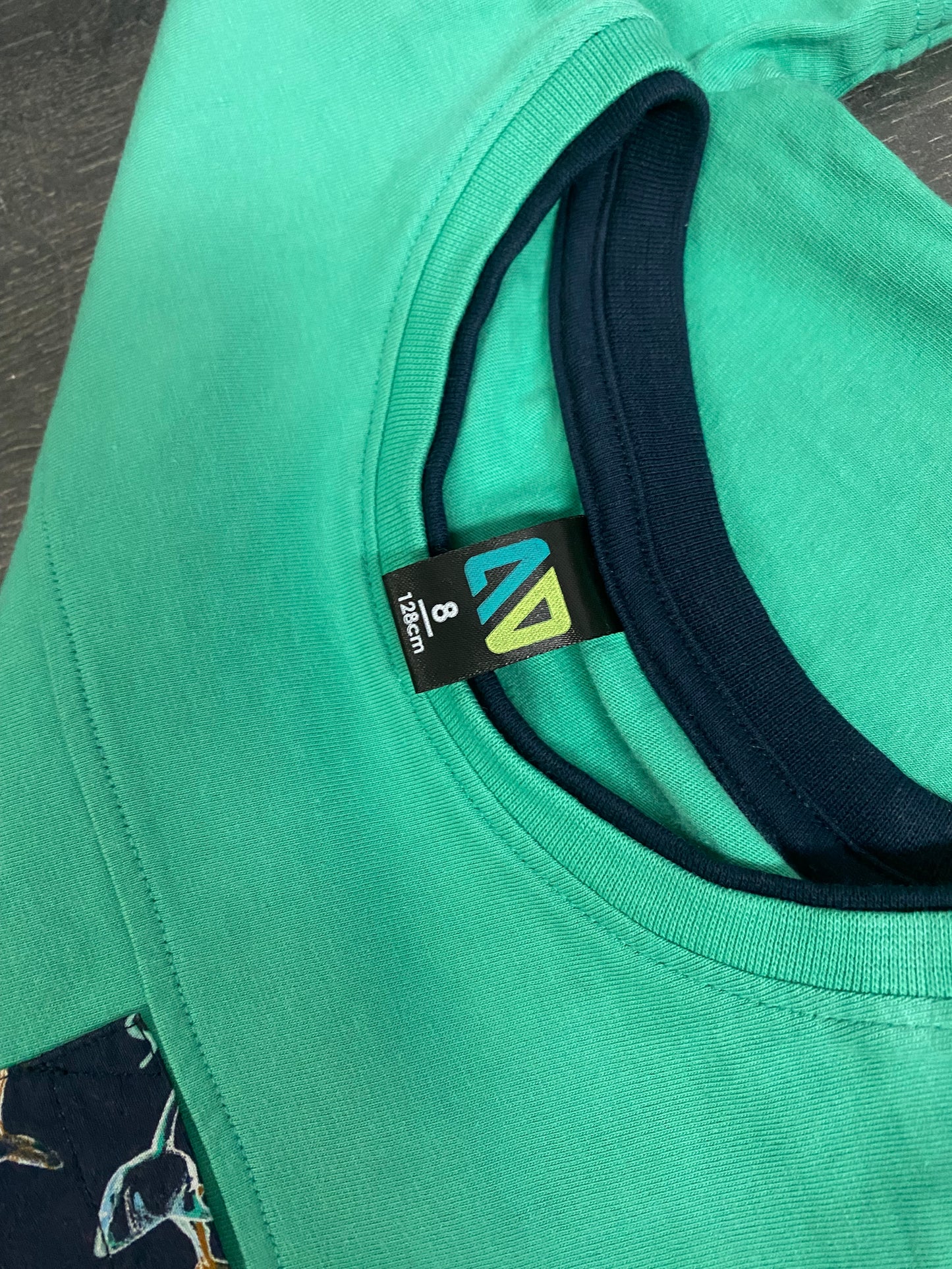 Friperie - t shirt - 8 ans - ver - nano