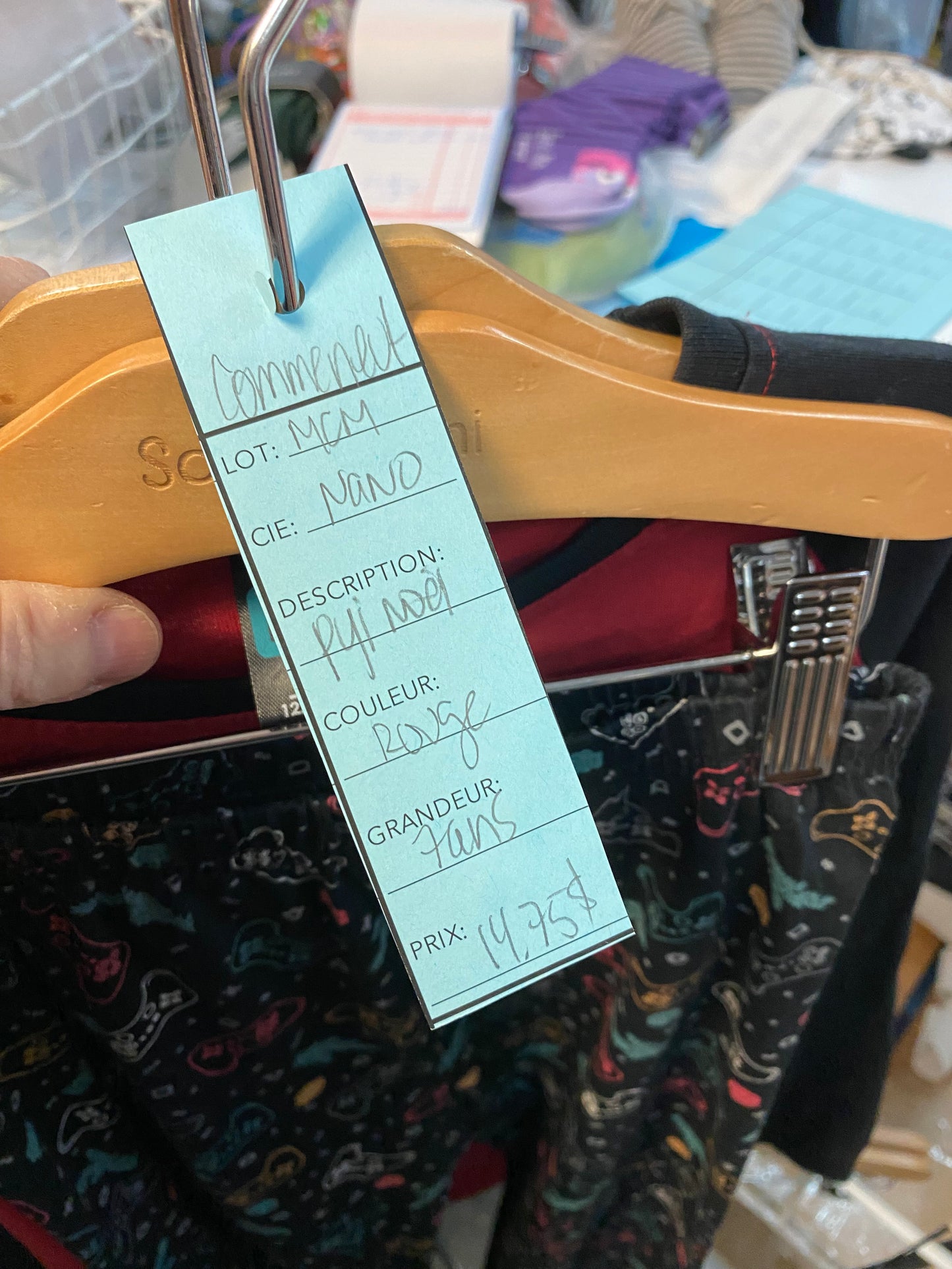 Friperie - pyjama - noel - 7 ans - nano