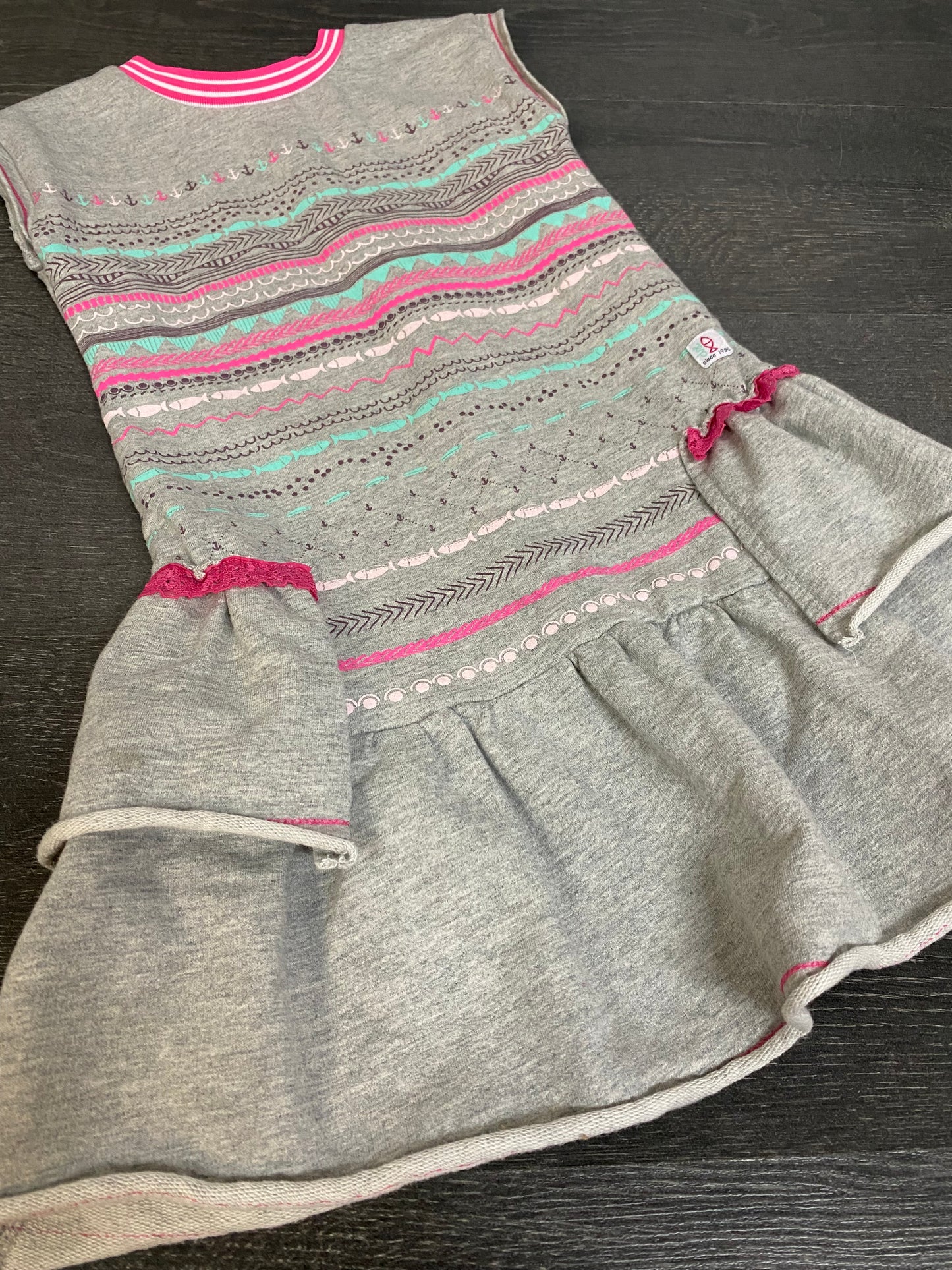 Friperie - tunique - 2x2 - 6 ans