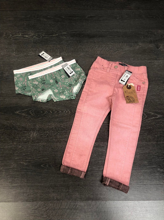PROMO 22,00$ - Jegging 4 ans et 2x sous vetements 4-5 ans - Souris mini