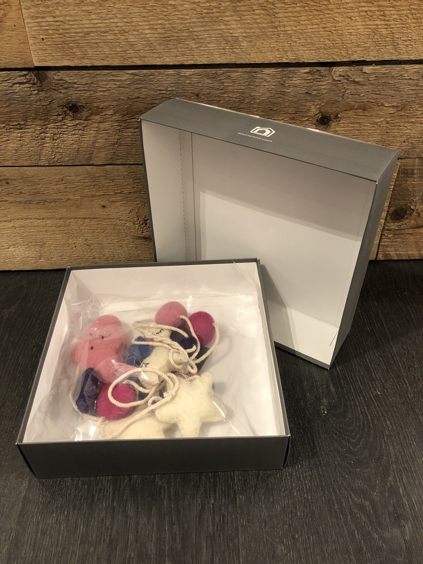 Ma Guirlande De Feutre